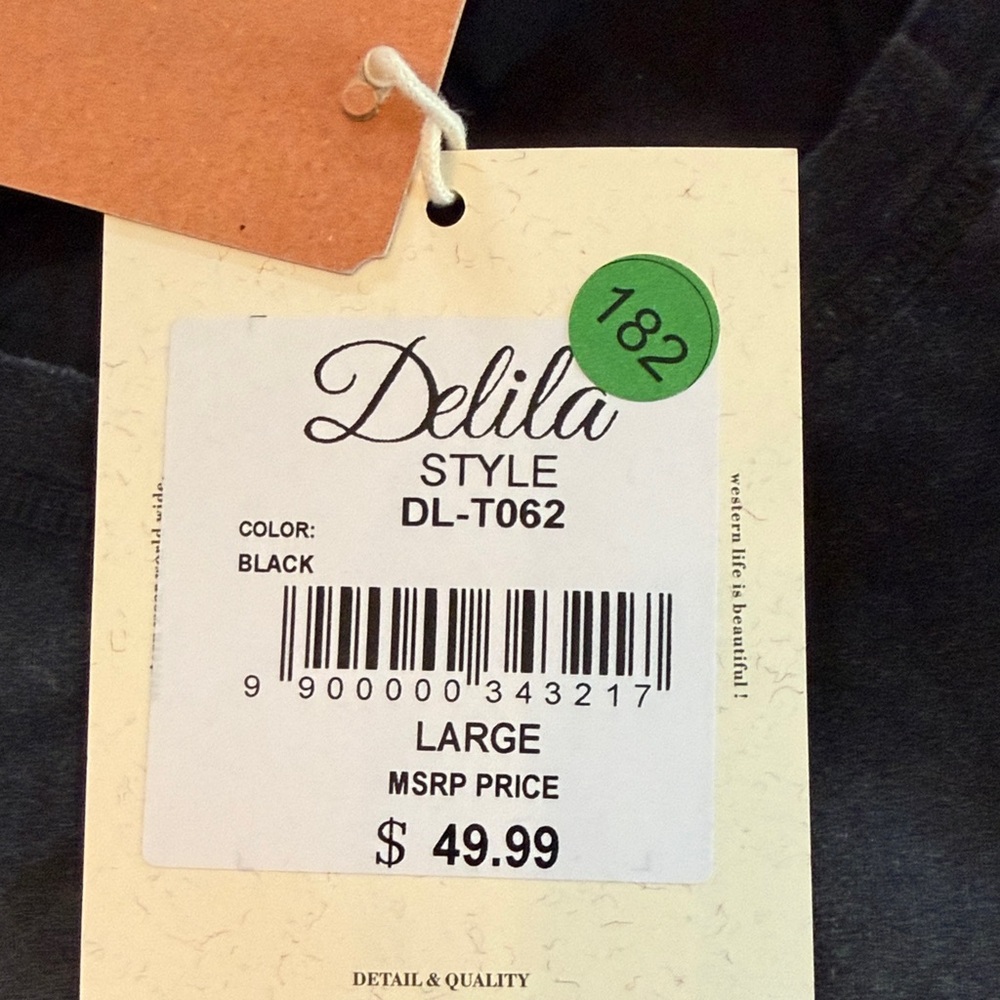 Montana West Black Short Sleeve Tee with Subtle Floral Cross Graphic - Picture 7 of 8